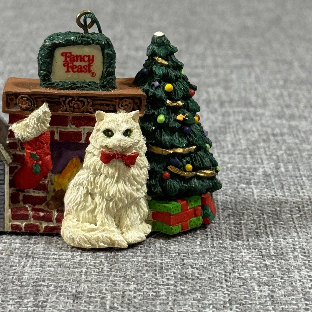 VTG Fancy Feast Cat Ornament 1993 White Persian Fireplace Christmas Tree Kitsch